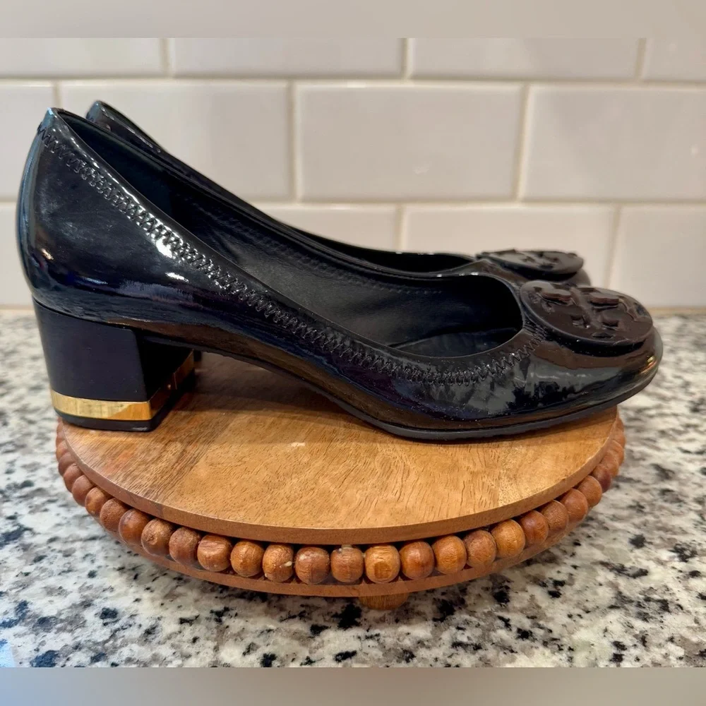 Tory Burch Amy Classic Black Patent Leather Block Heels with Gold‎ Accent Size 7